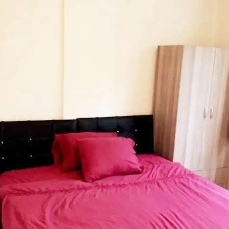 Kozyatagi, Kadikoy & Shared & Private Double Bedroom & Bathroom, Kitchen Shared *